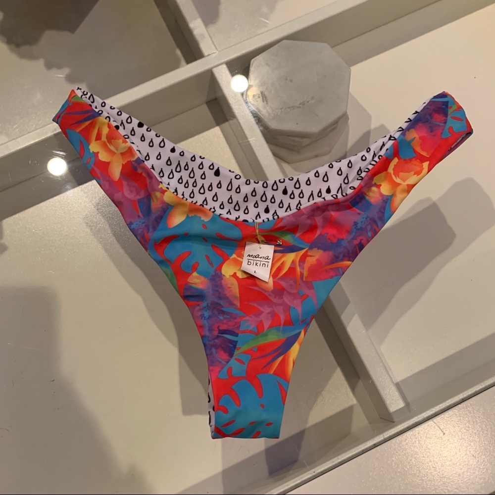 MOANA Bikini Thong Bottom NWT